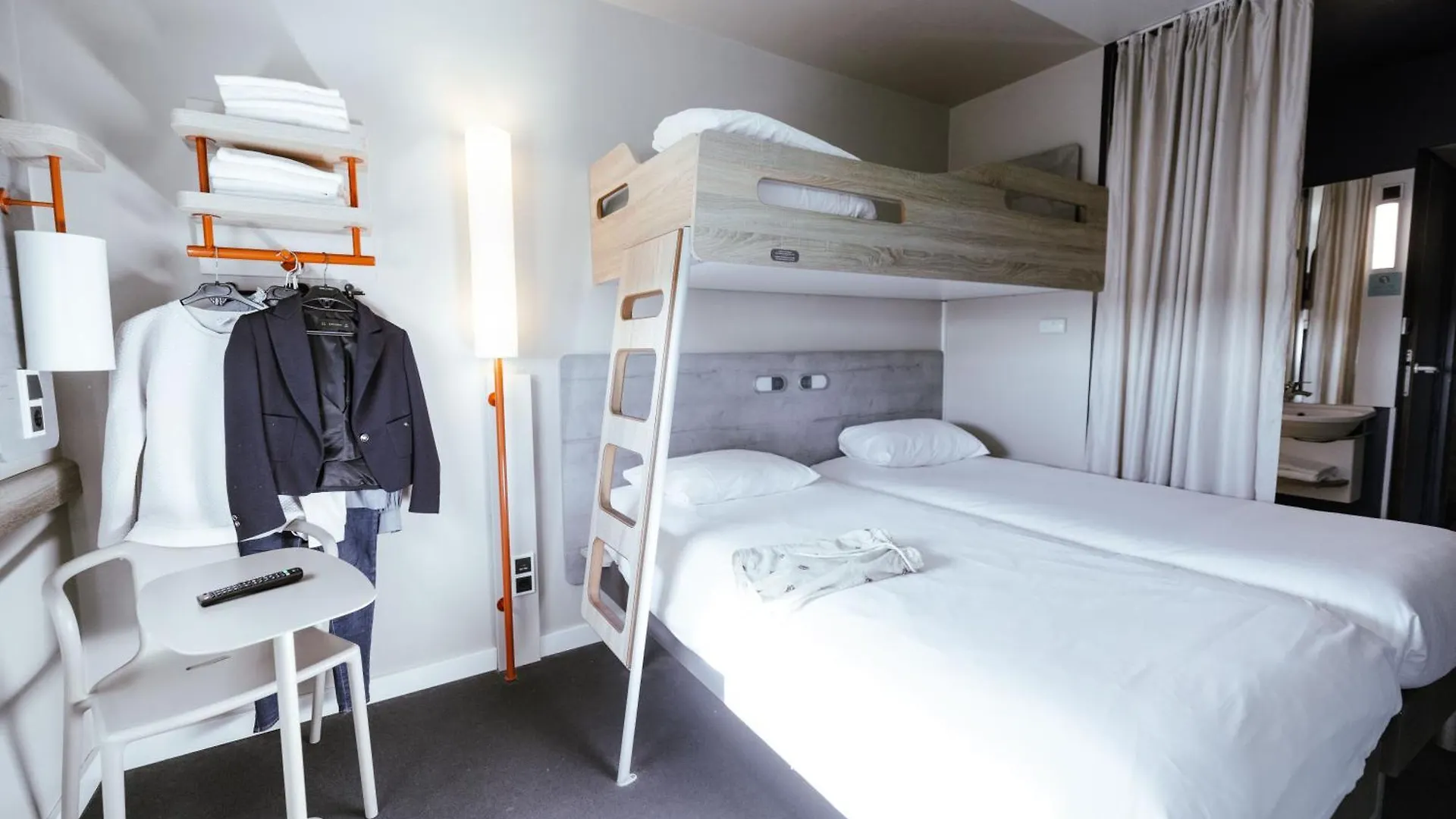 ** Hotel Ibis Budget Luxembourg Aeroport Niederanven Luxembourg