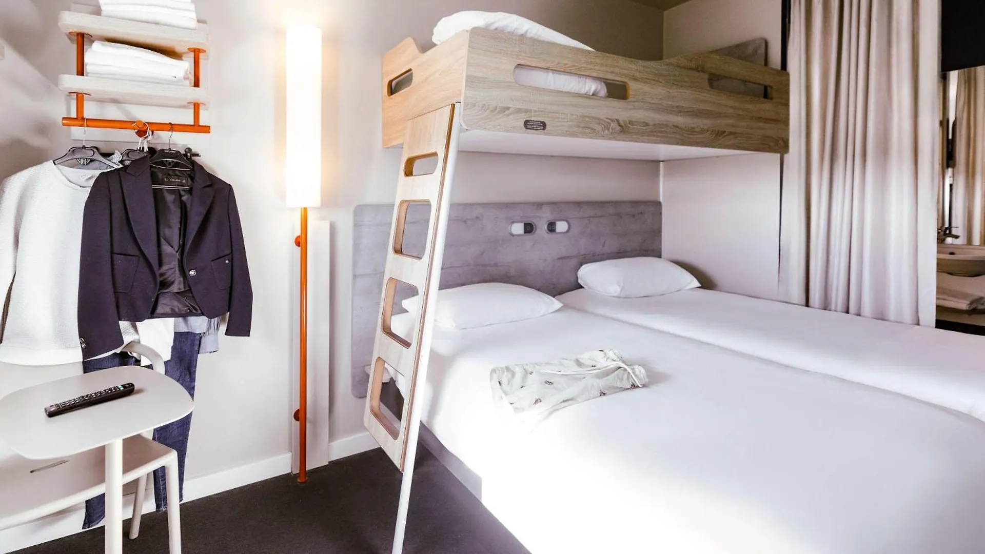 Ibis Budget Luxembourg Aeroport Niederanven 2*,  Luxembourg
